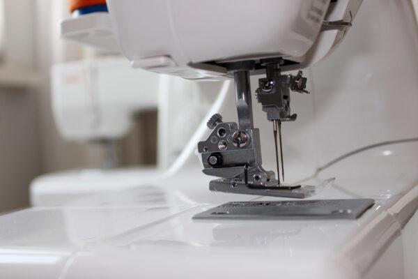 Sewing machine NK500 - Image 3